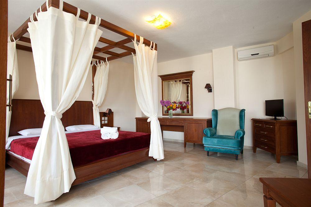Toroni Blue Sea Hotel Exterior foto