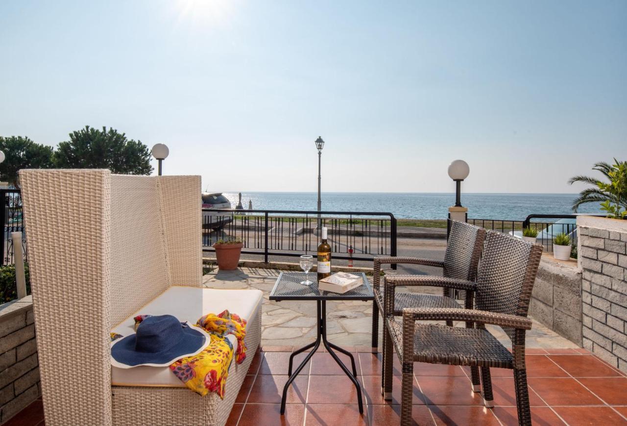 Toroni Blue Sea Hotel Exterior foto